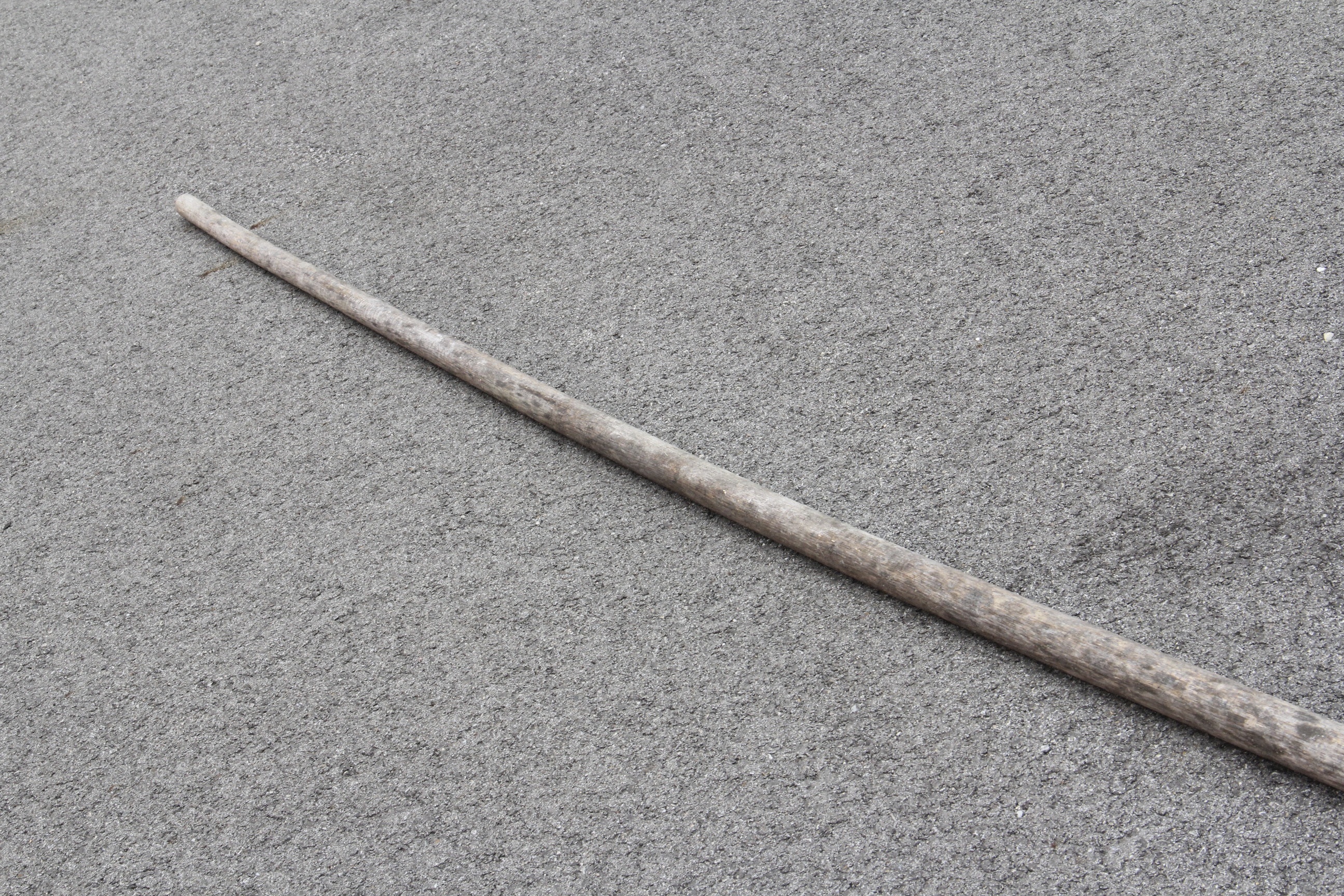 Vintage Leach Co. Long-Handled Shovel