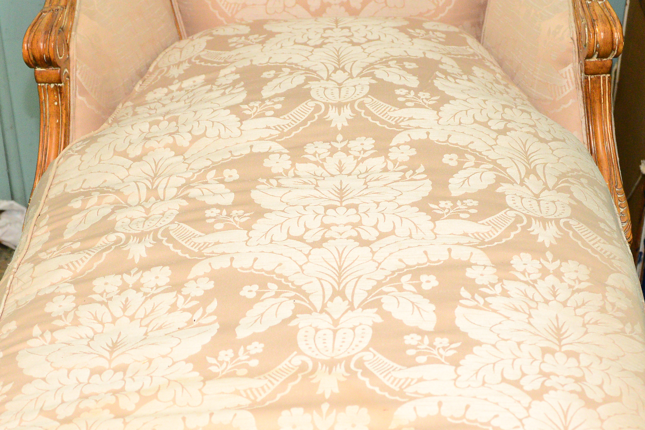 Victorian Style Chaise Lounge