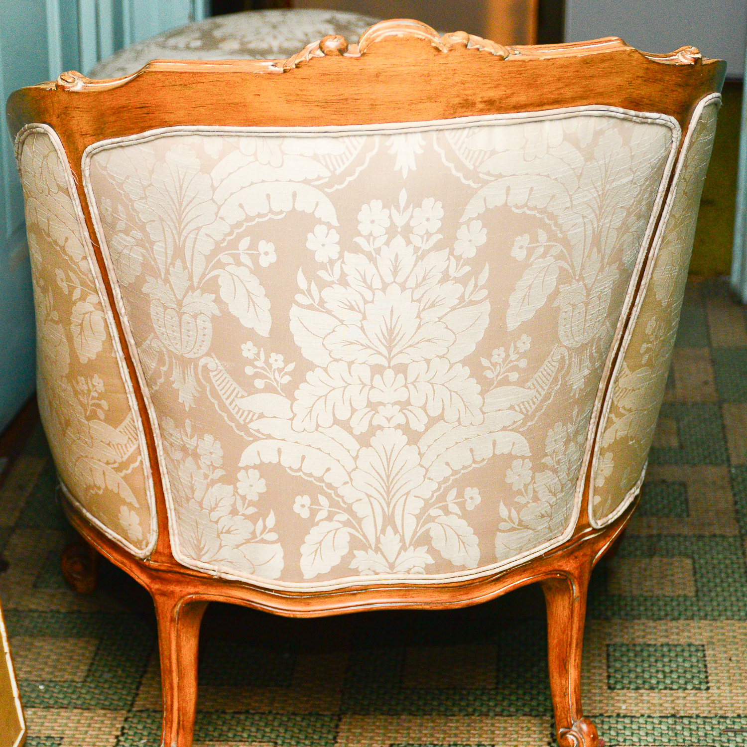 Victorian Style Chaise Lounge