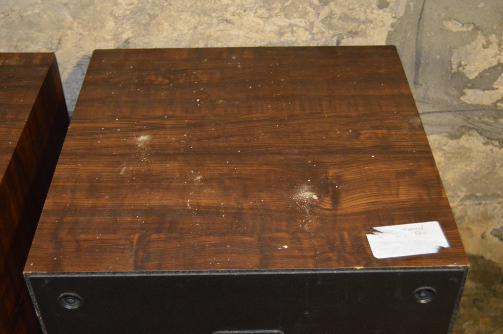 Sherwood S-2112 Speakers