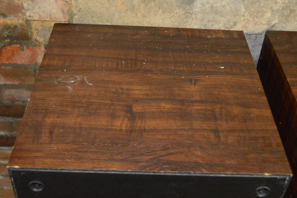 Sherwood S-2112 Speakers