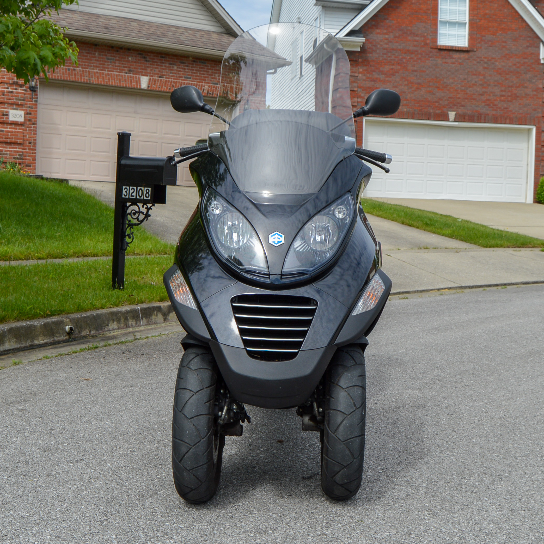 2008 Piaggio MP3-400 Scooter