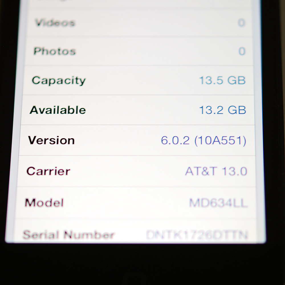 AT&T Apple iPhone 5 GSM Cellular Phone