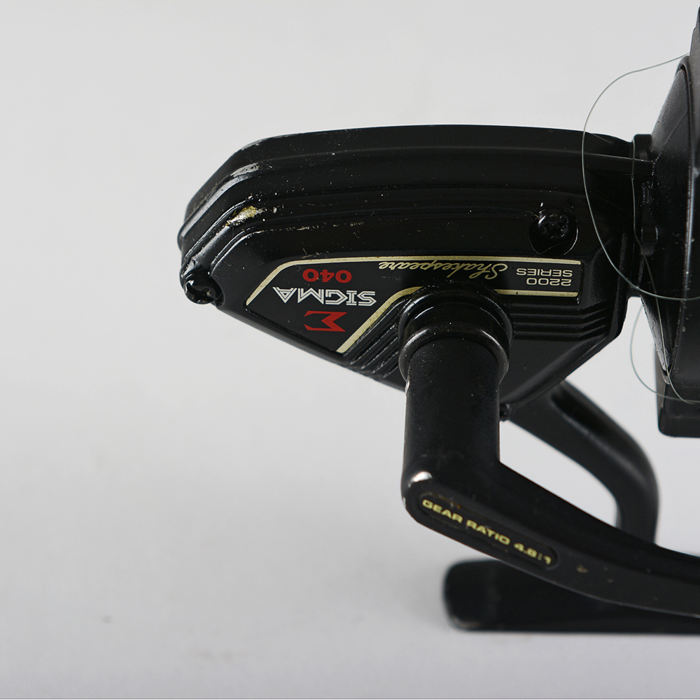 Vintage Shakespeare Sigma 040 Skirted Spool Reel