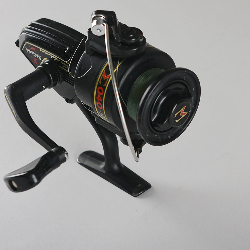 Vintage Shakespeare Sigma 040 Skirted Spool Reel