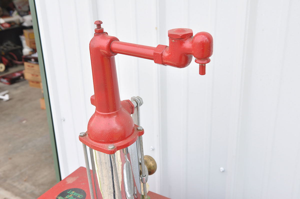 Vintage Texaco Motor Oil Tank with Pump