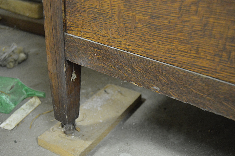 Early 20th Century Mission Oak Chifferobe