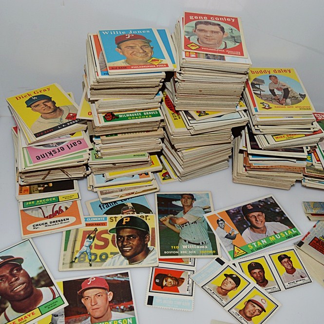 50-60s Baseball Card Collection w/ Mantle, Mays, Musial, Clemente