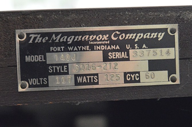 Retro Magnavox Cabinet Tube Radio with Turntable