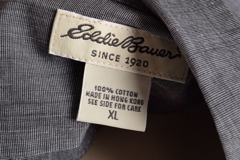 Large Collection of Women's Clothes Including Levi's