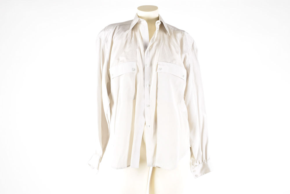 Large Collection of Women's Clothes Including Levi's