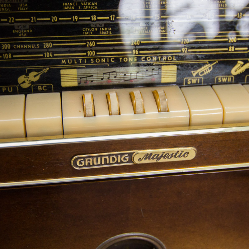 Vintage Grundig Majestic 7050 Console Radio with Rex Perpetuum-Elner Record Player