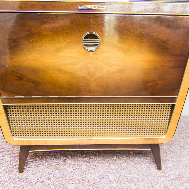 Vintage Grundig Majestic 7050 Console Radio with Rex Perpetuum-Elner Record Player