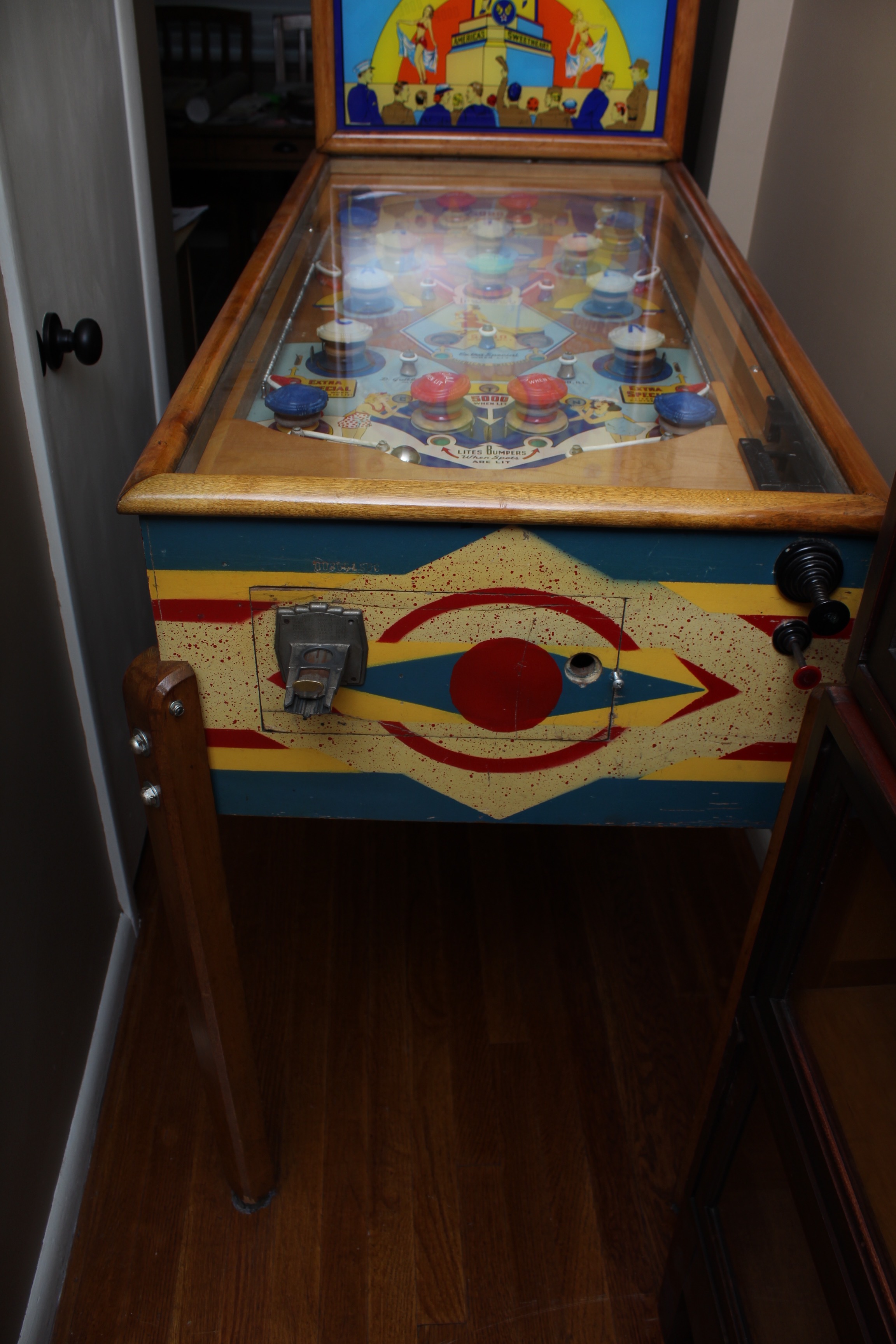Vintage 1945 Gottleib "Stage Door Canteen" Pinball Machine