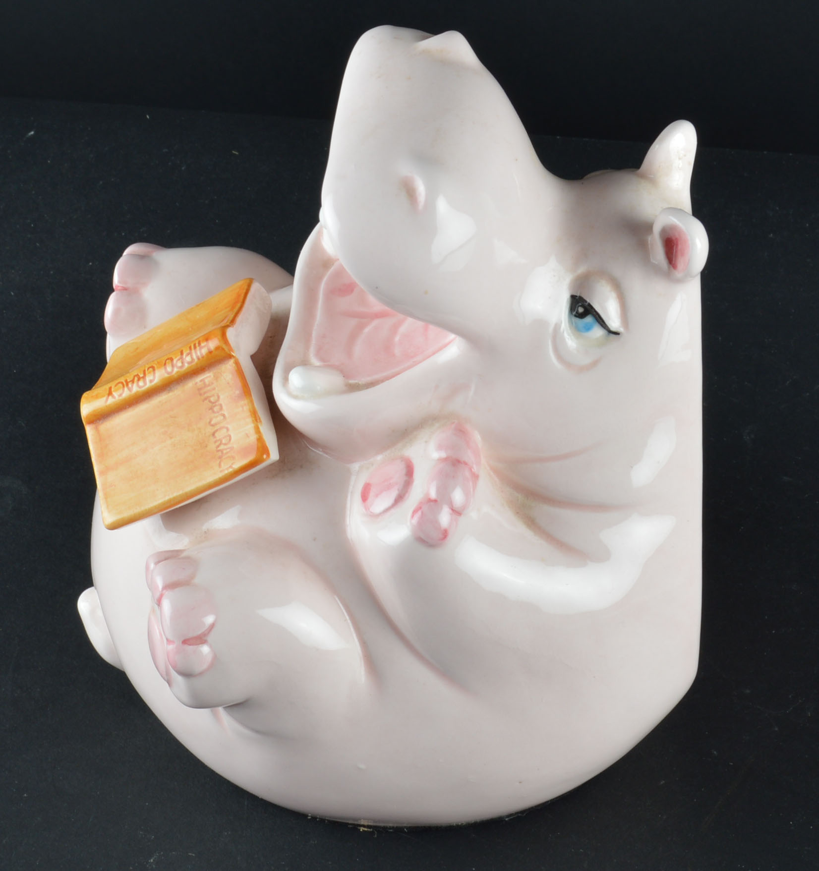 Assortment of Child's Room Décor