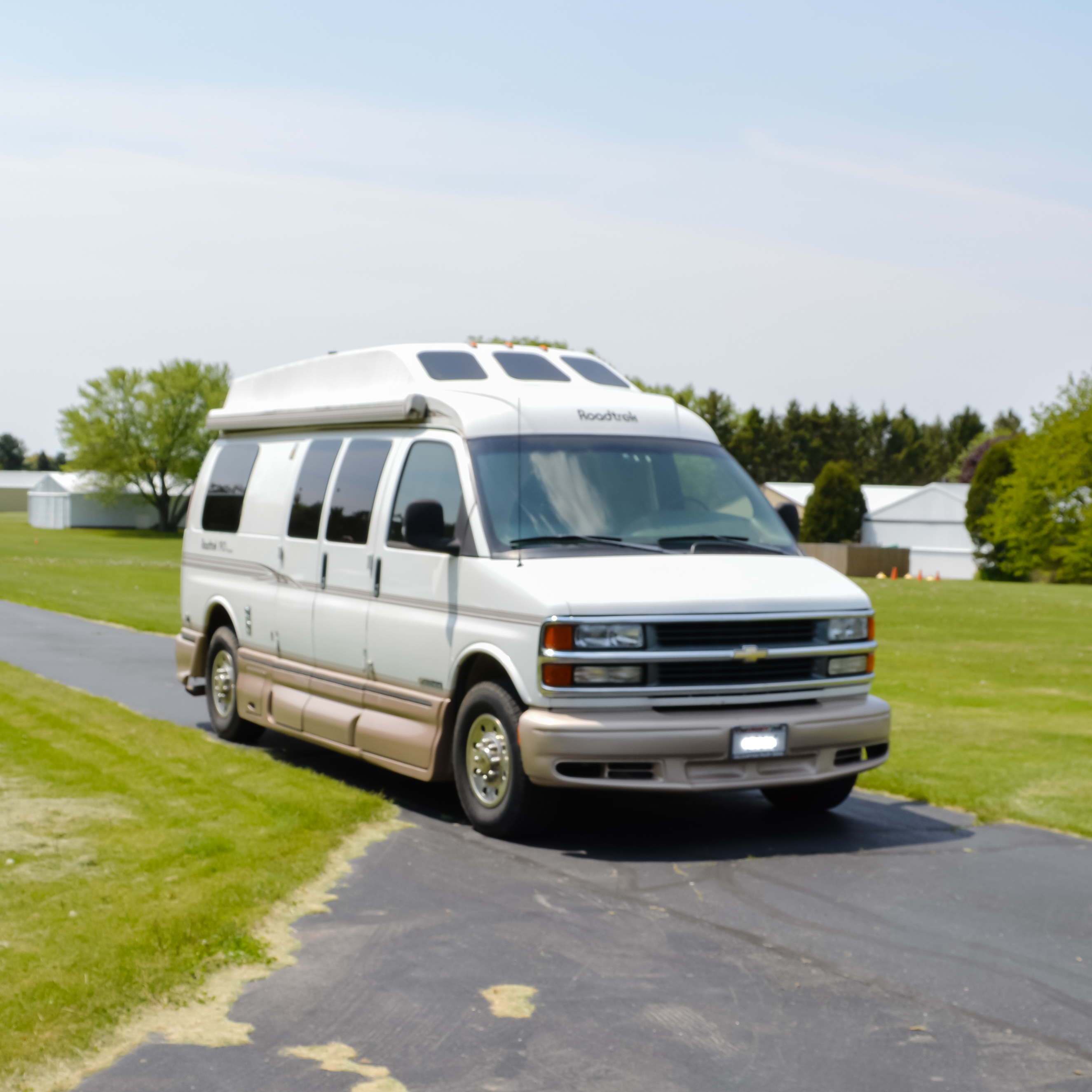 2001 Roadtrek 190 Popular RV