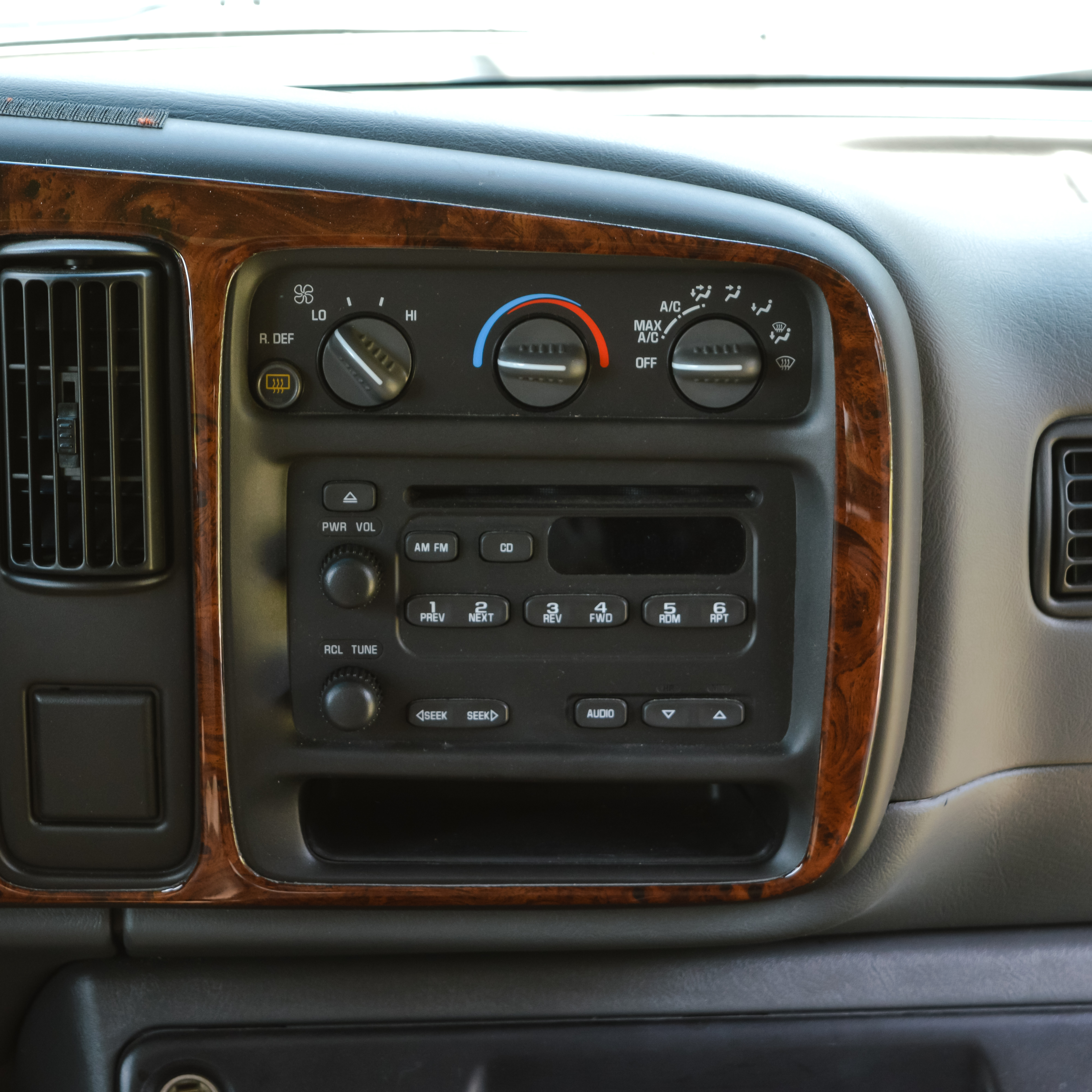 2001 Roadtrek 190 Popular RV