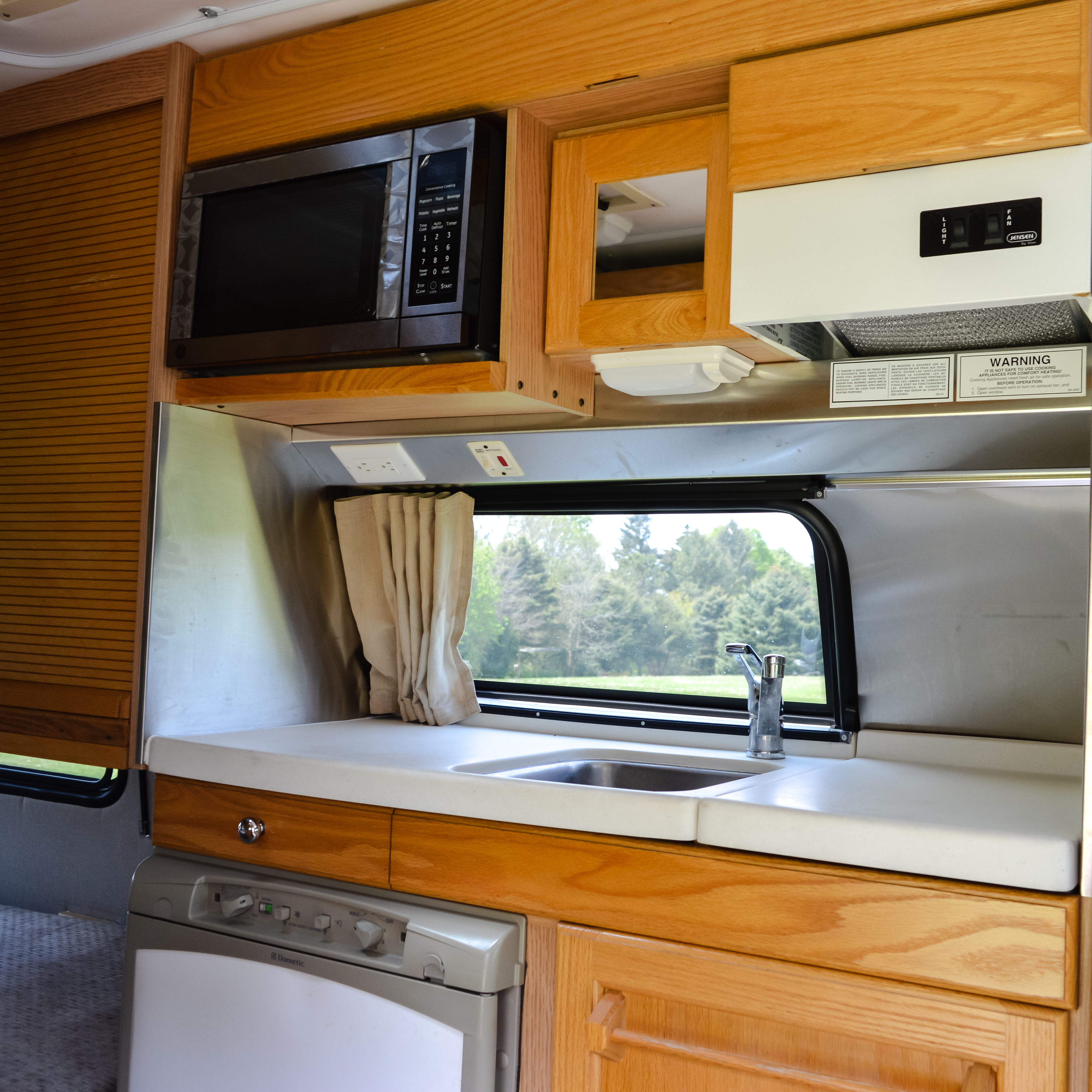 2001 Roadtrek 190 Popular RV