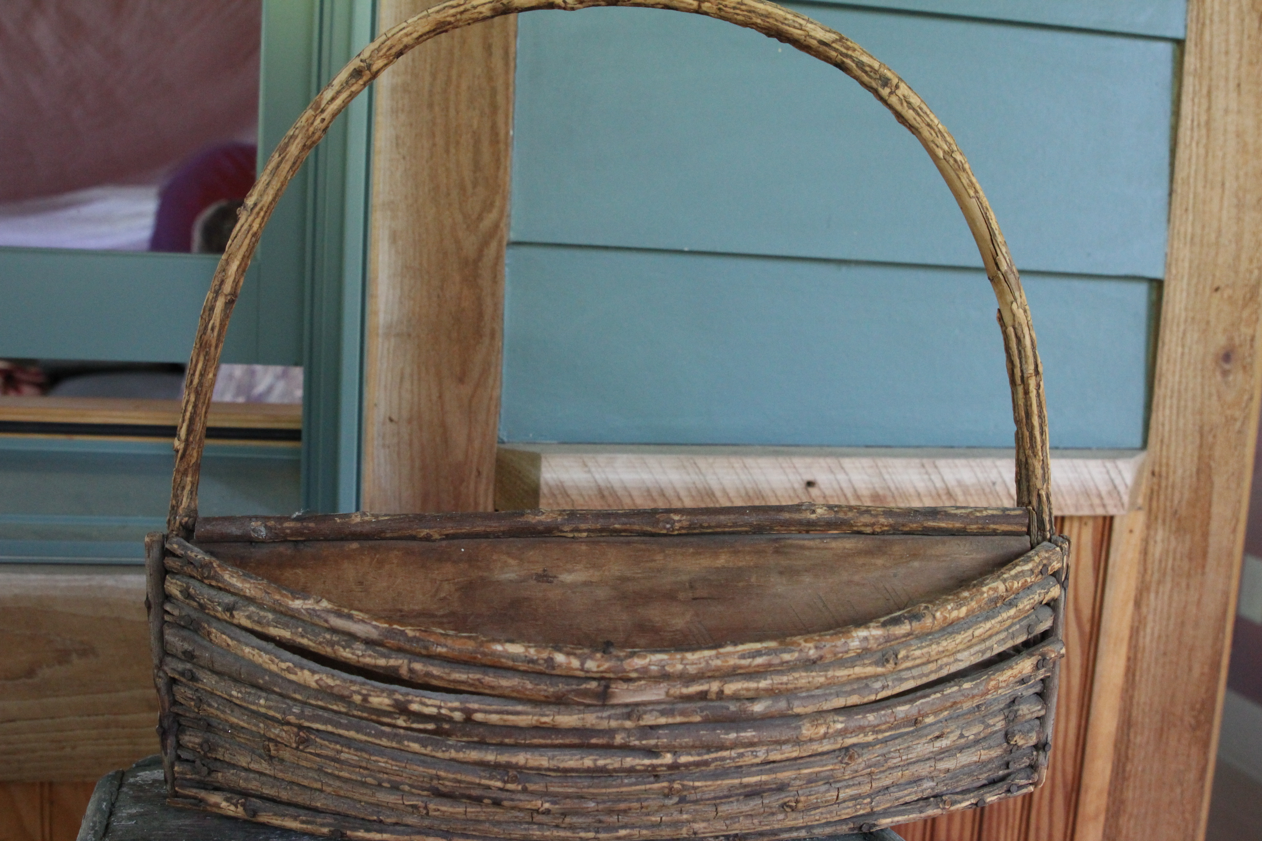 Reclaimed Wood Plant Stand