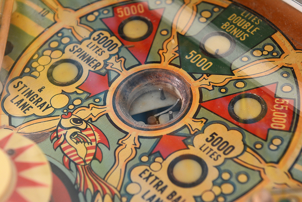 Circa 1977 Stern Stingray 4-Player Pinball Machine