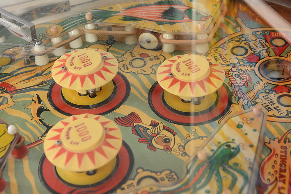 Circa 1977 Stern Stingray 4-Player Pinball Machine