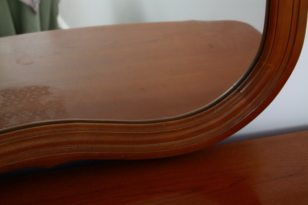 Vintage Dixie Furniture Dresser with Mirror