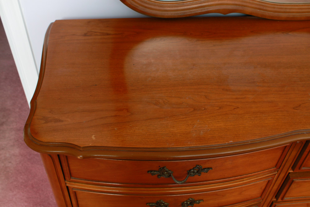 Vintage Dixie Furniture Dresser with Mirror