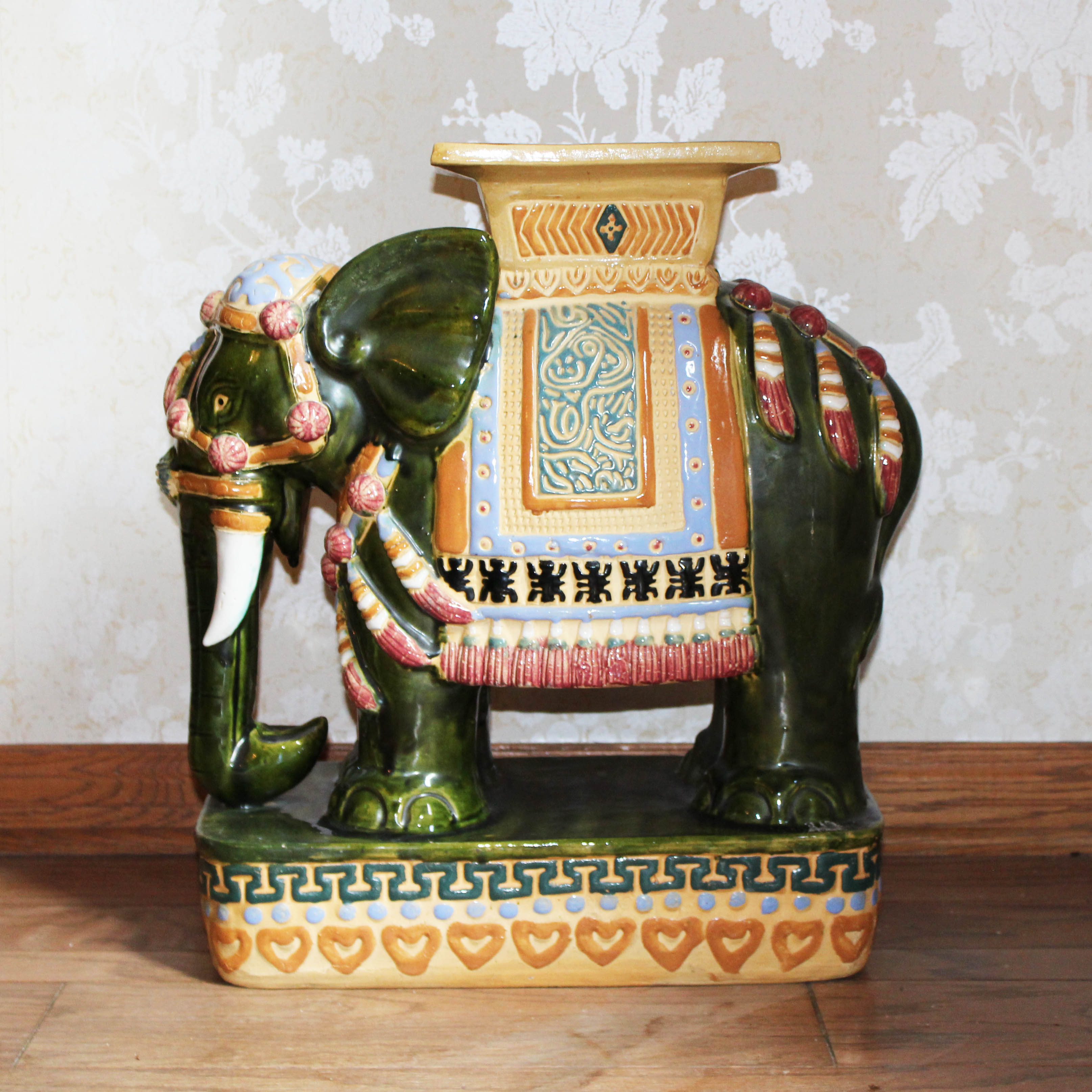 Ceramic Elephant Stand
