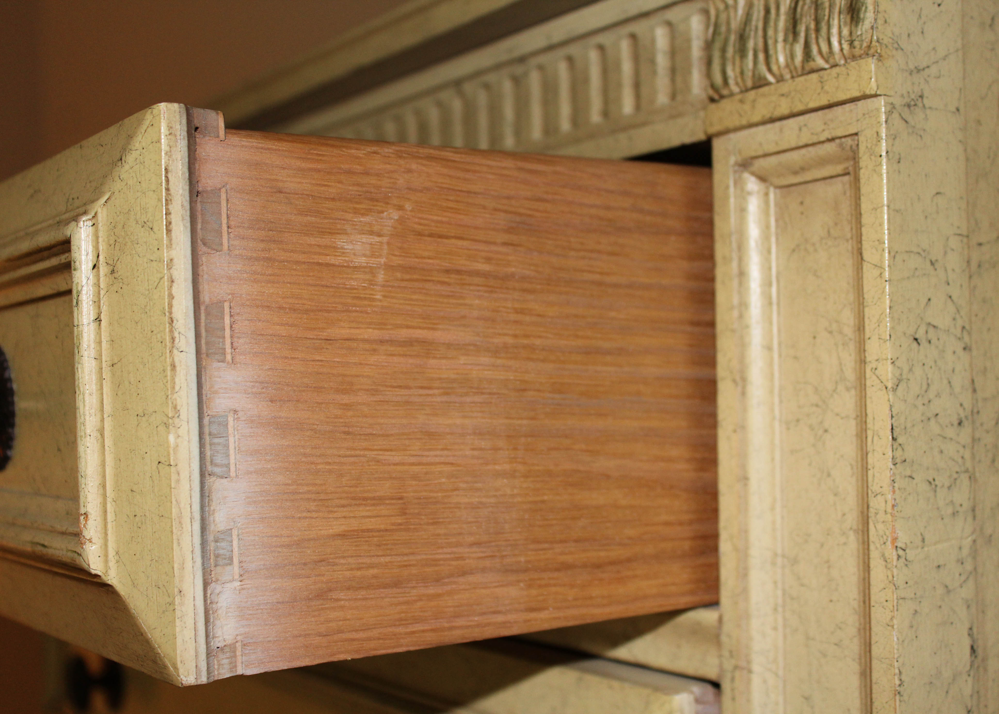 Vintage French Provincial Style Wooden Chest of Drawers