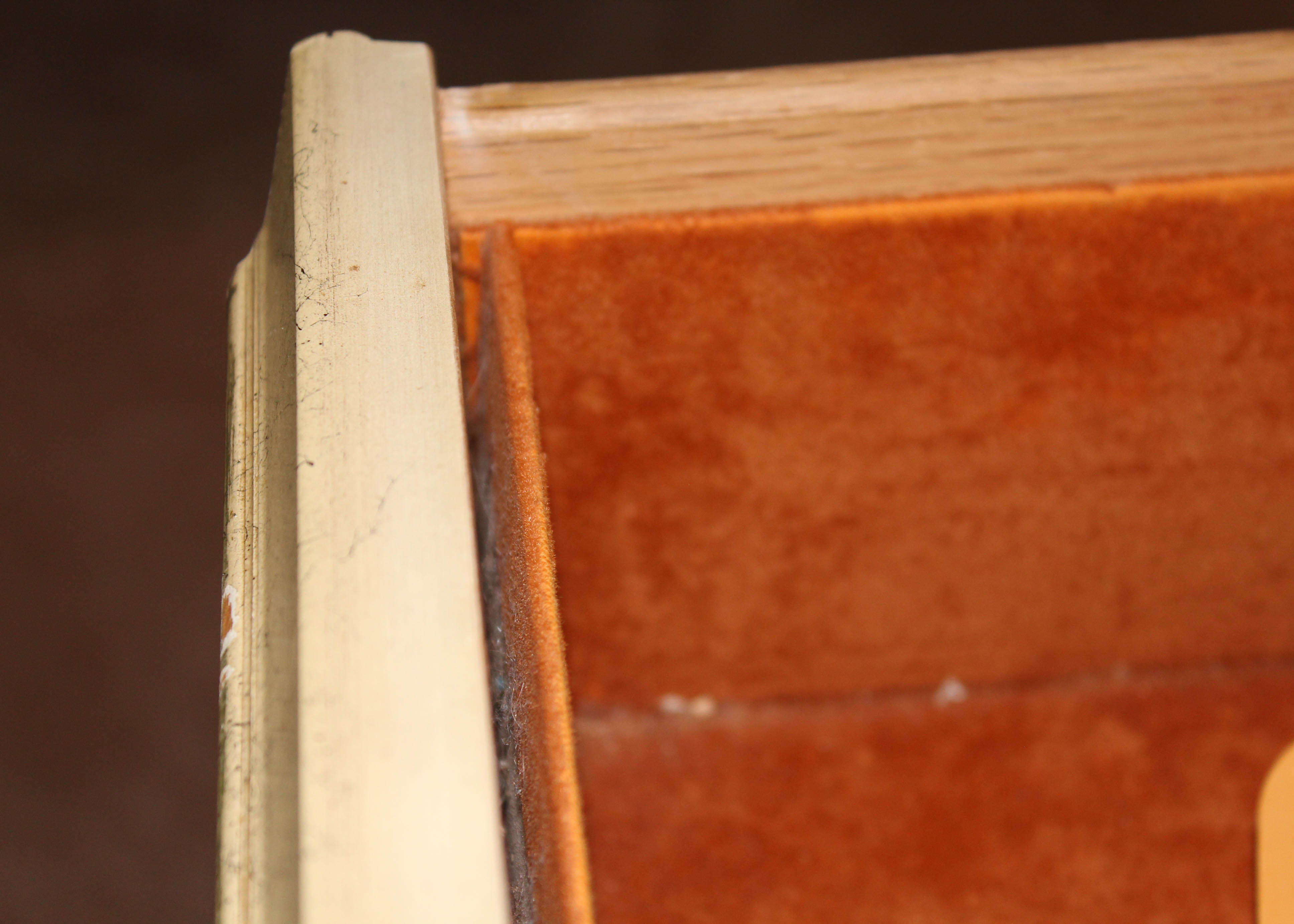 Vintage French Provincial Style Wooden Chest of Drawers