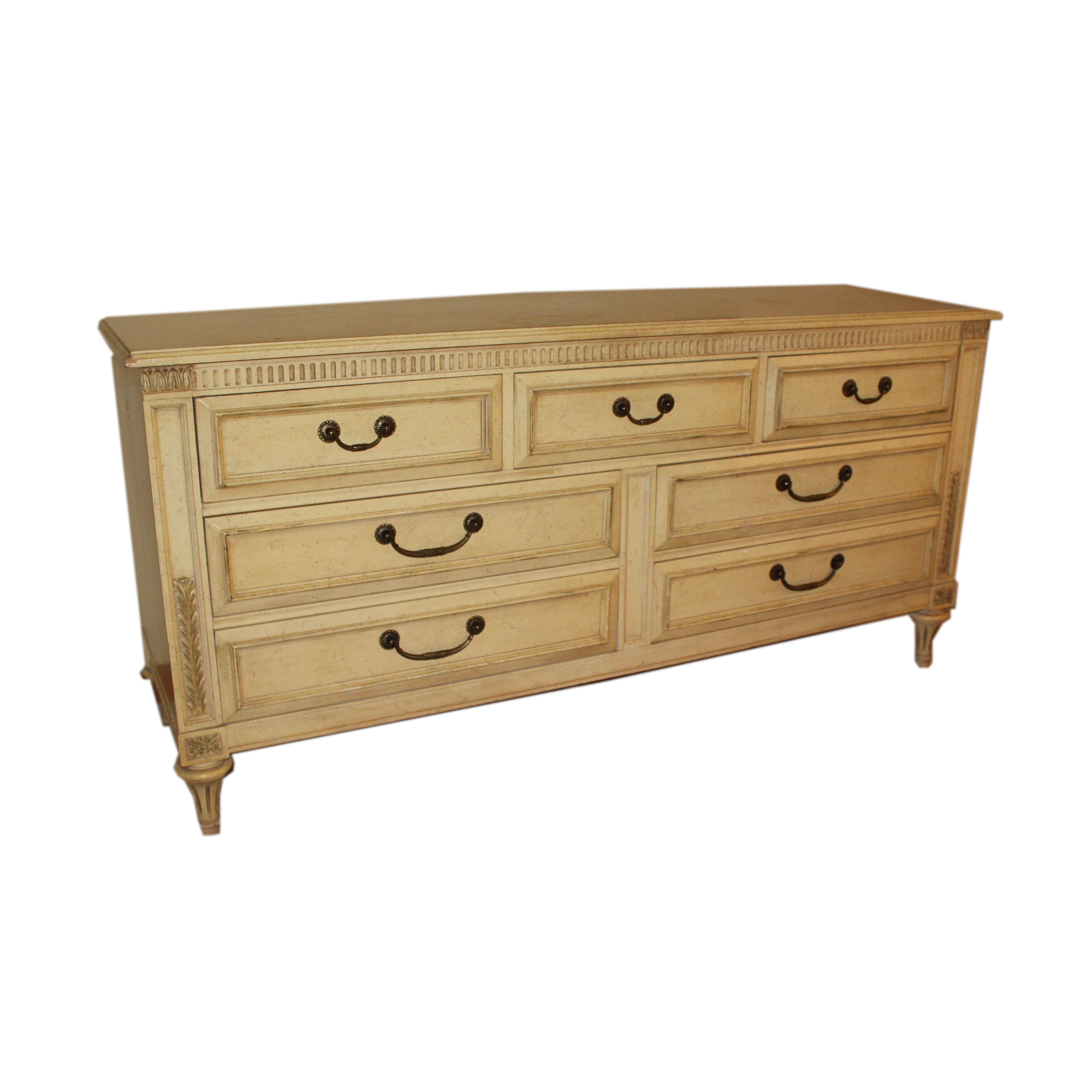 Vintage French Provincial Style Wooden Chest of Drawers