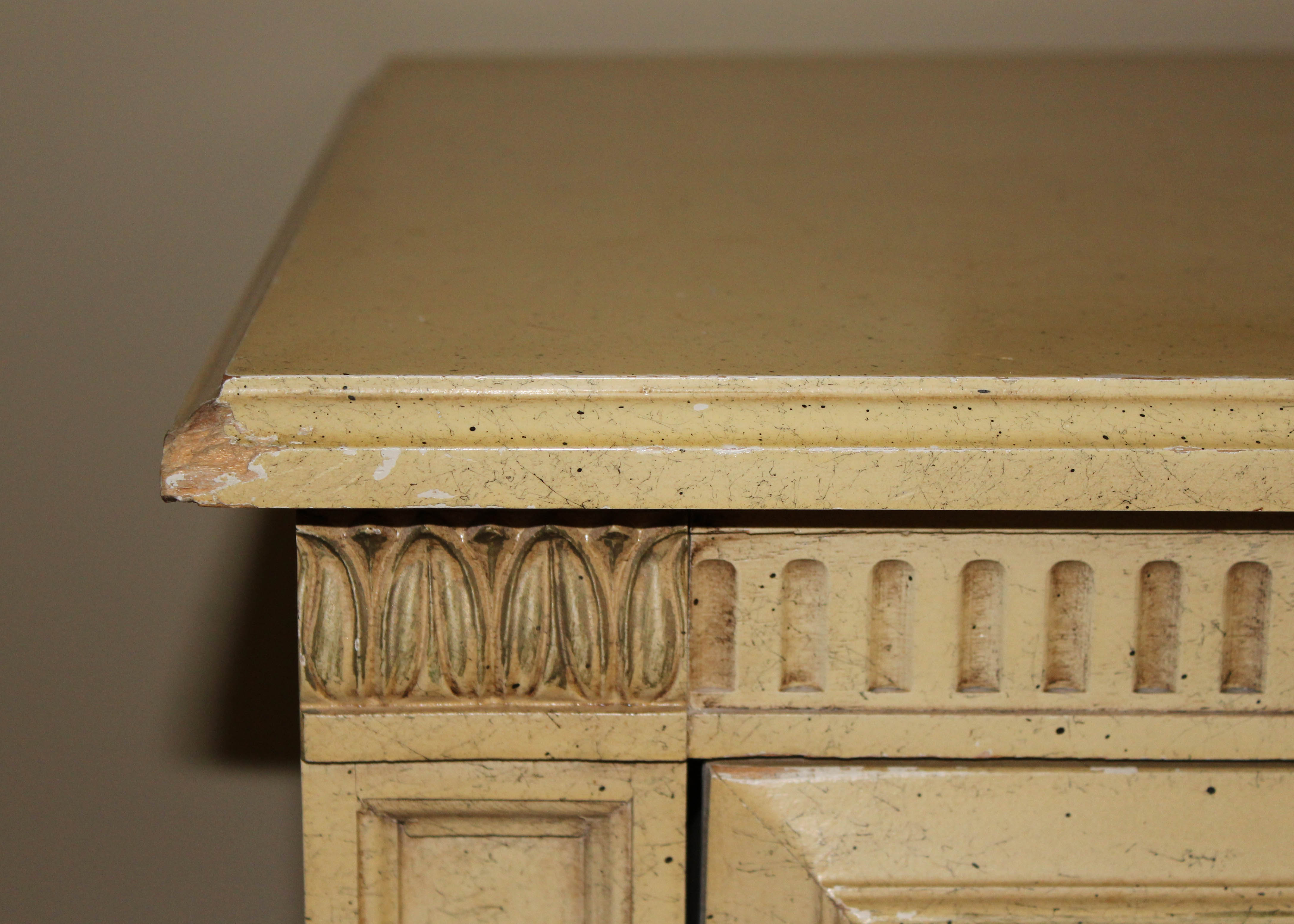 Vintage French Provincial Style Wooden Chest of Drawers