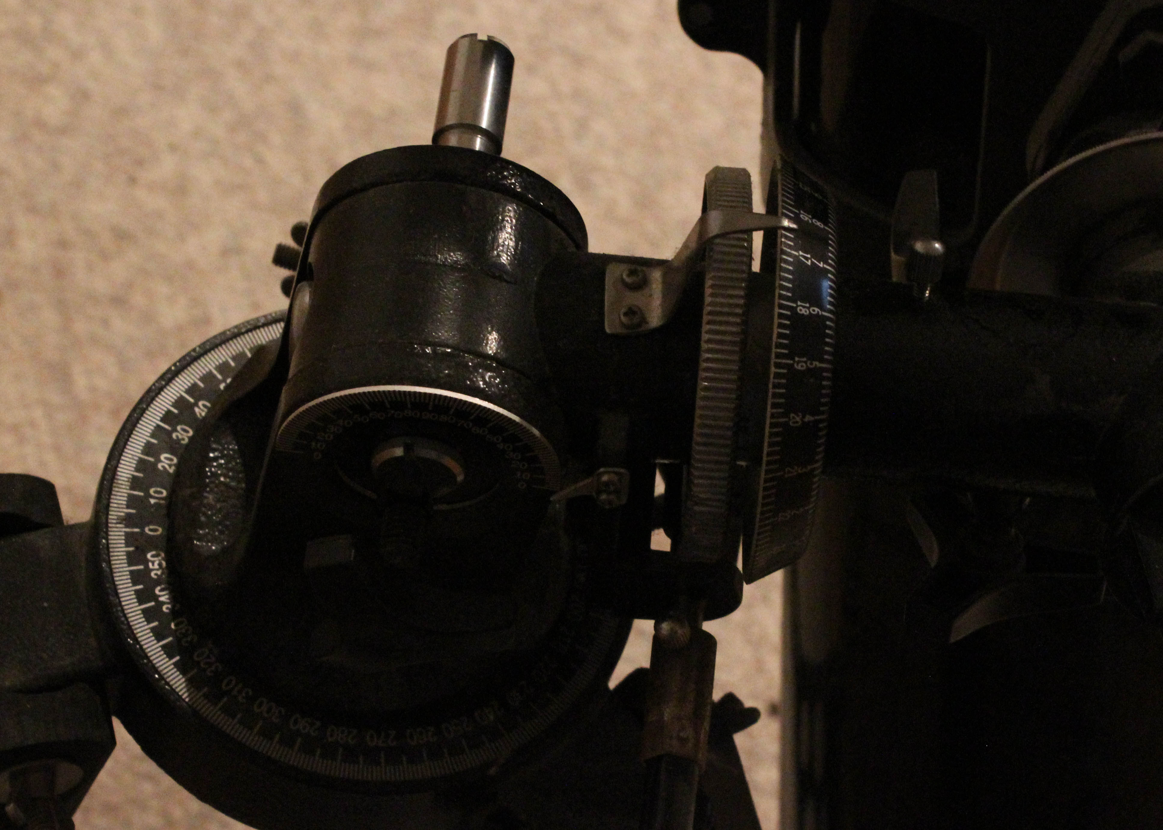 "Infinity" Model 114EQ Telescope with Stand