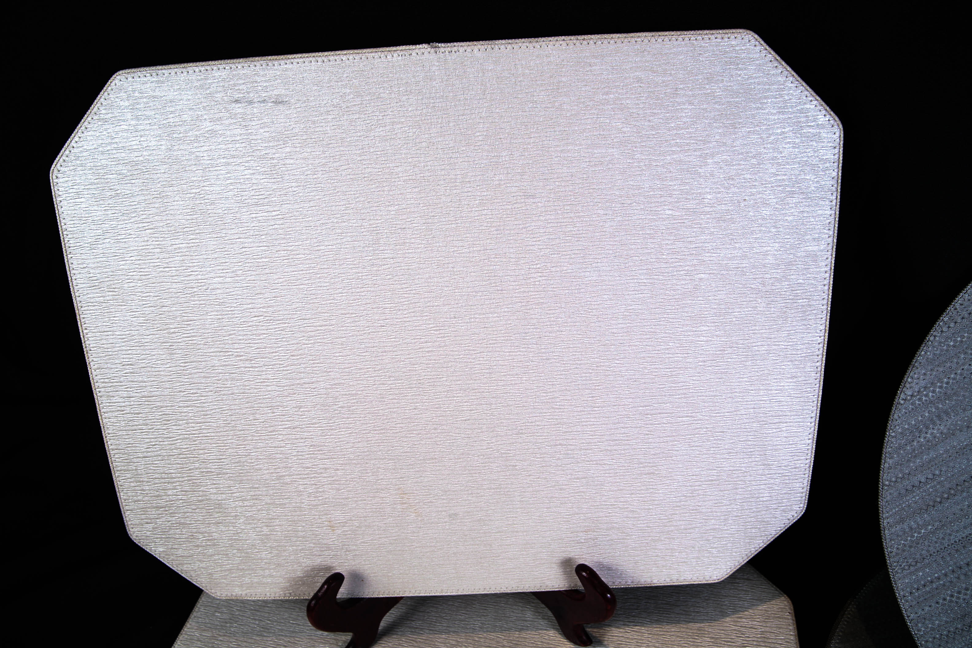 Ten Stylish Modern Placemats by Sybaritic Industires