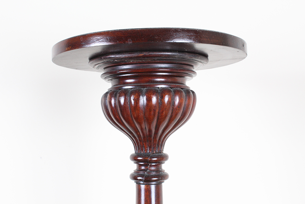 Torchére Wooden Stand