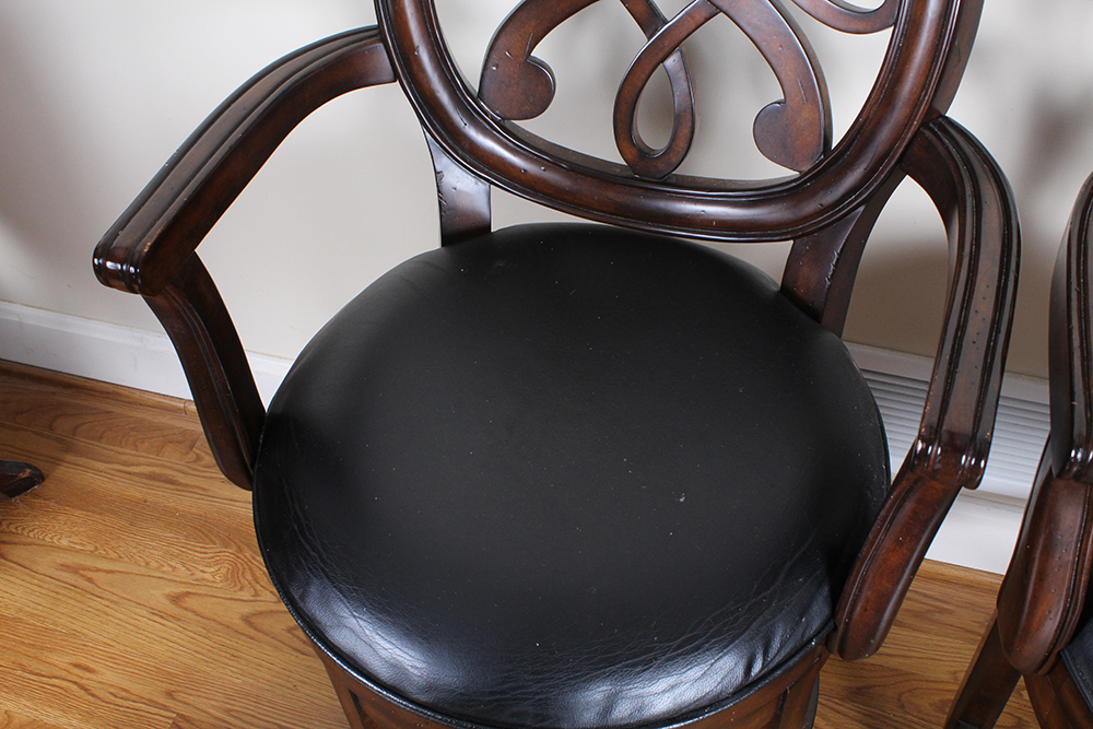 Four Hillsdale Furniture Rotating Bar Chairs