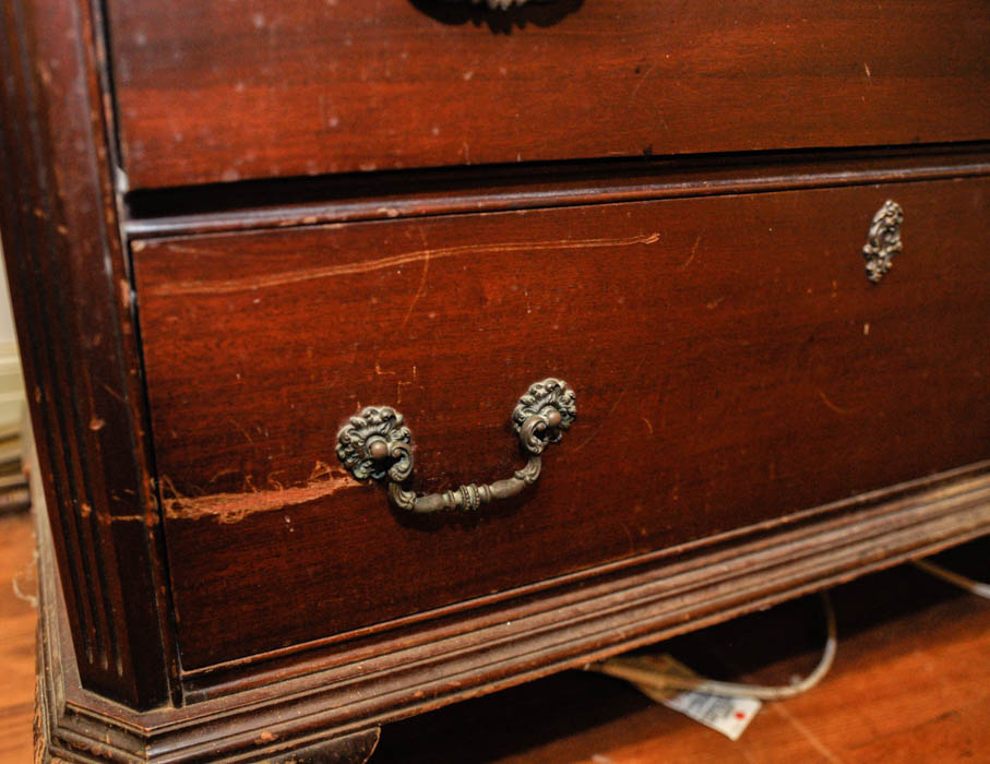 Traditional Style Mahogany Chest on Chest