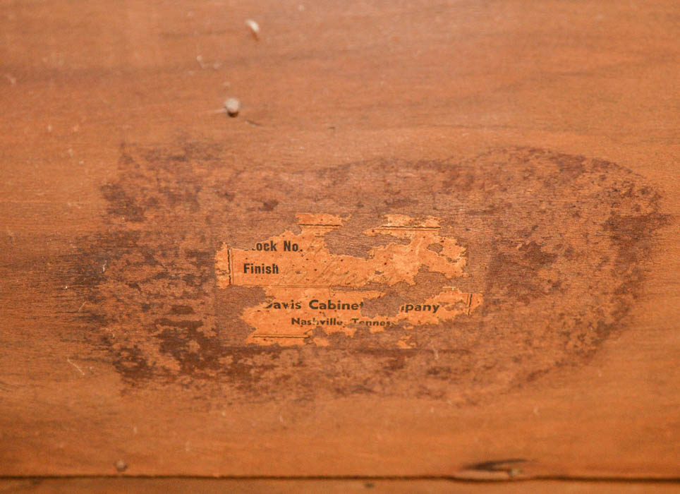 Traditional Style Mahogany Chest on Chest