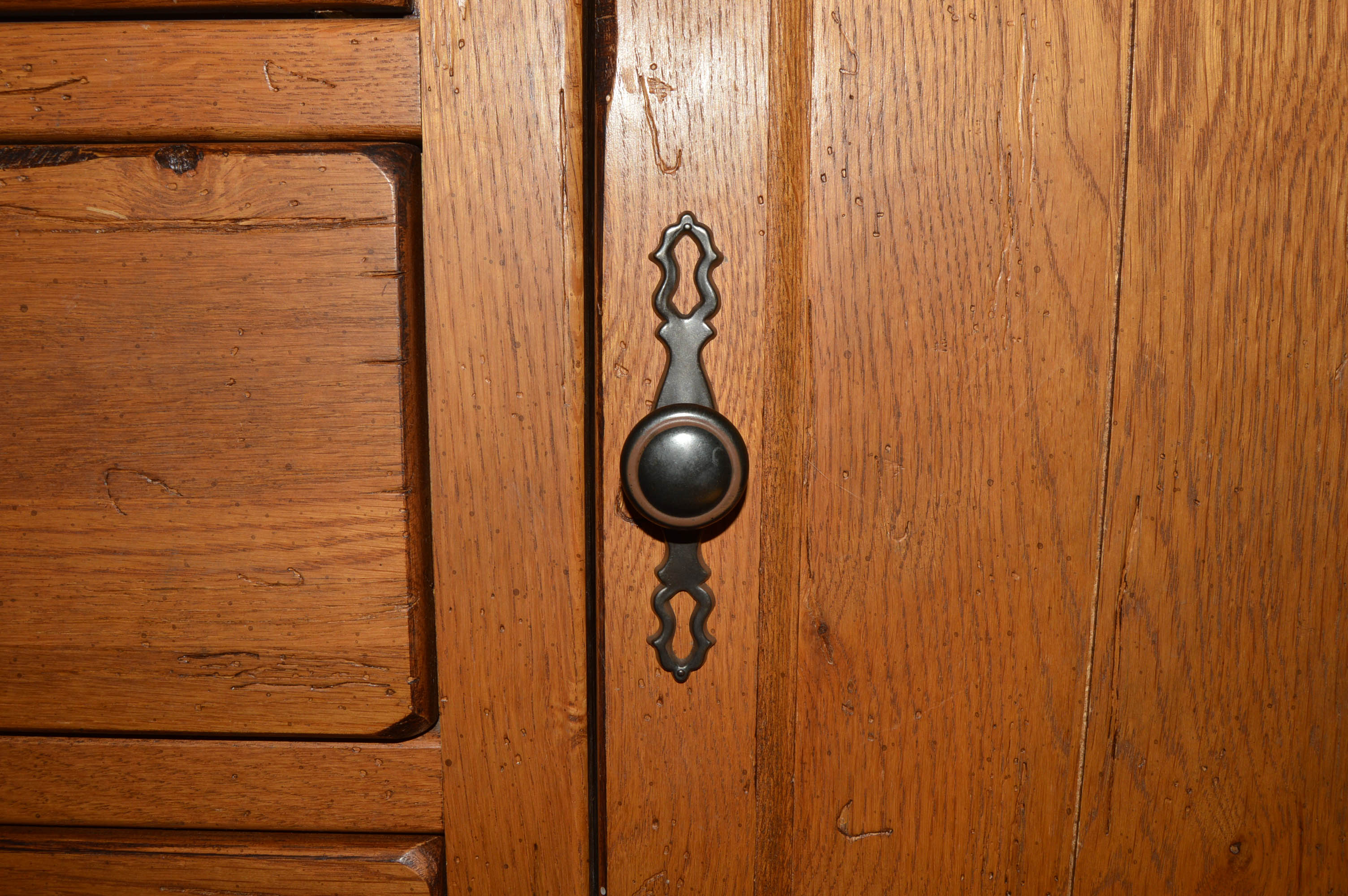 Attic Heirlooms by Broyhill Oak Hutch