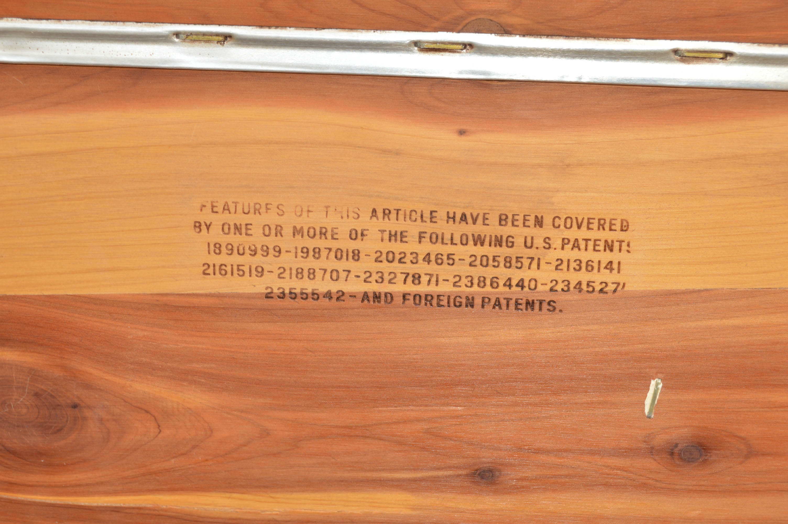 Vintage Lane Cedar Chest