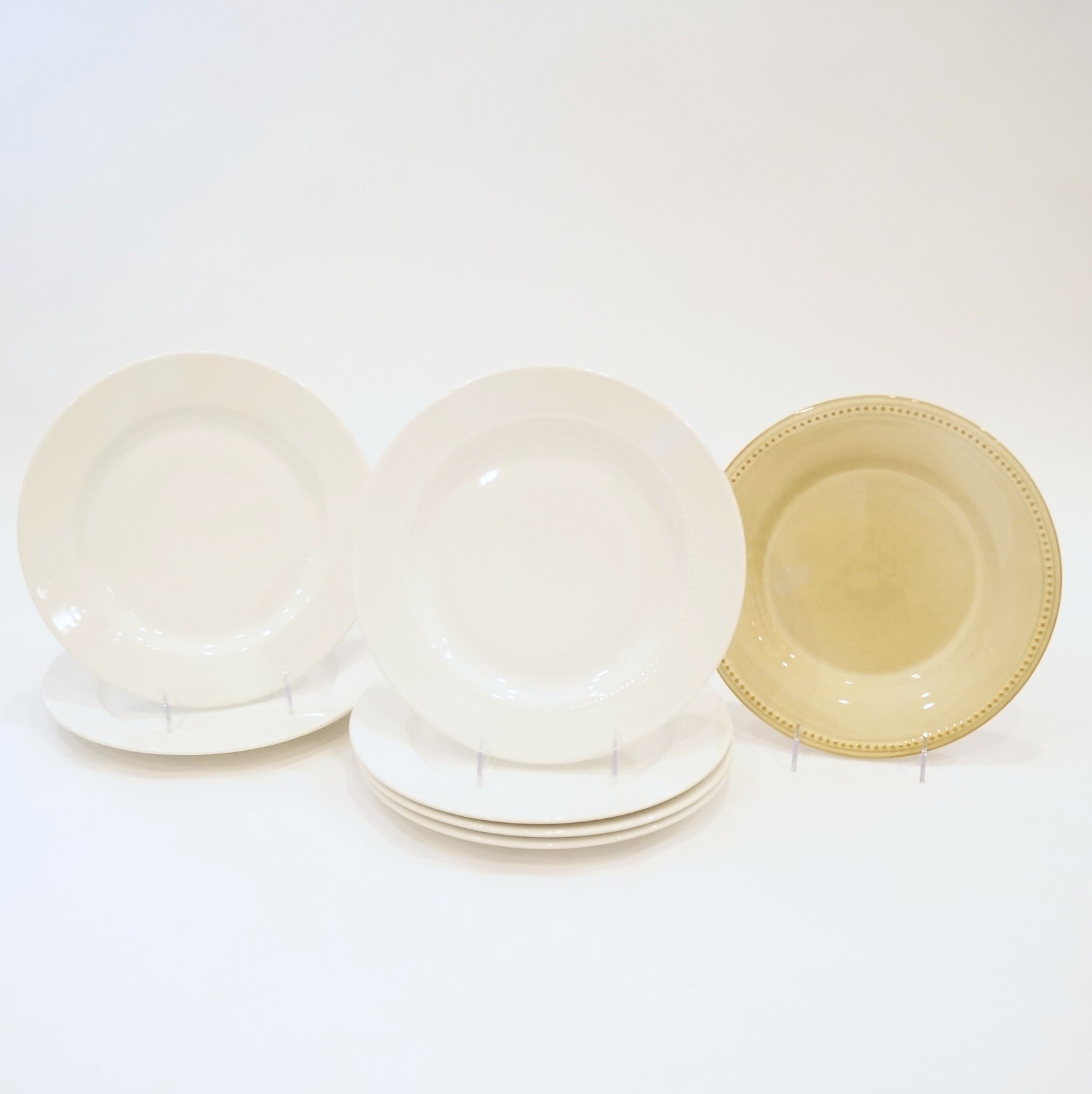 Assortment of Dinner Plates