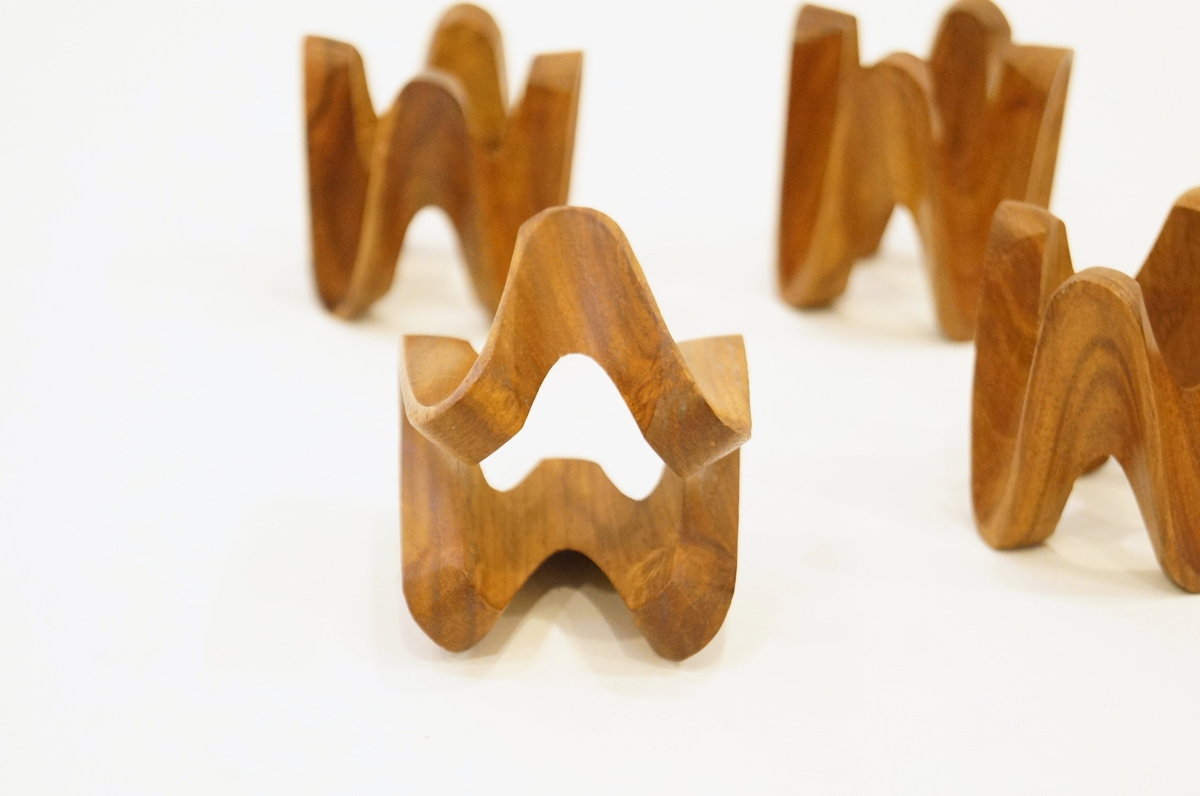 Blue Plates and Four Napkin Holders