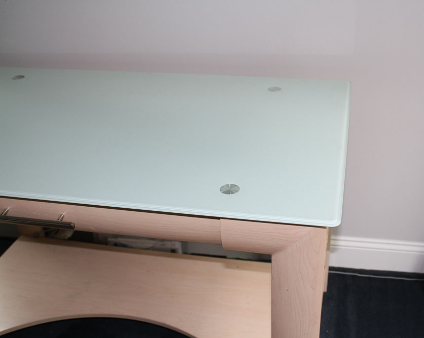 Desk With Tempered Glass Top