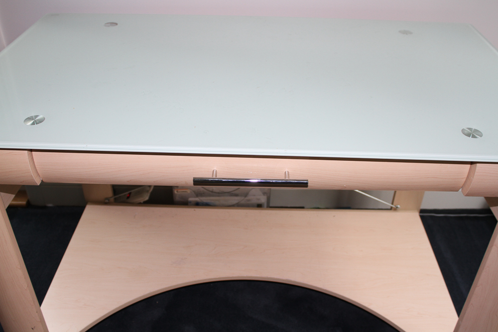 Desk With Tempered Glass Top
