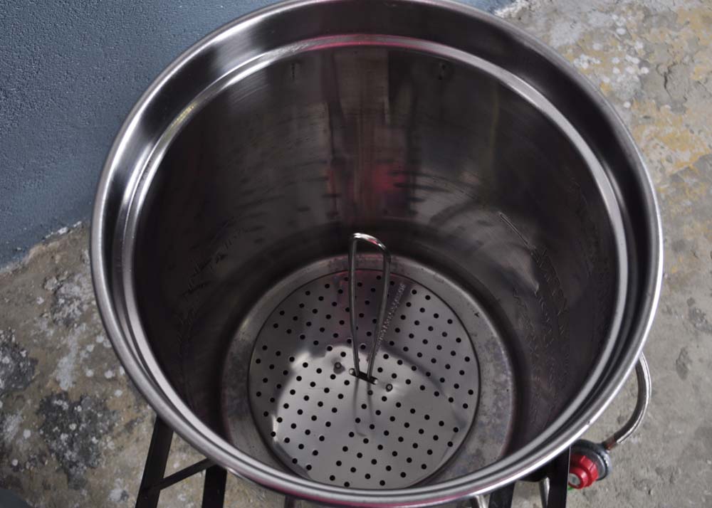 Bayou Classic Turkey Fryer