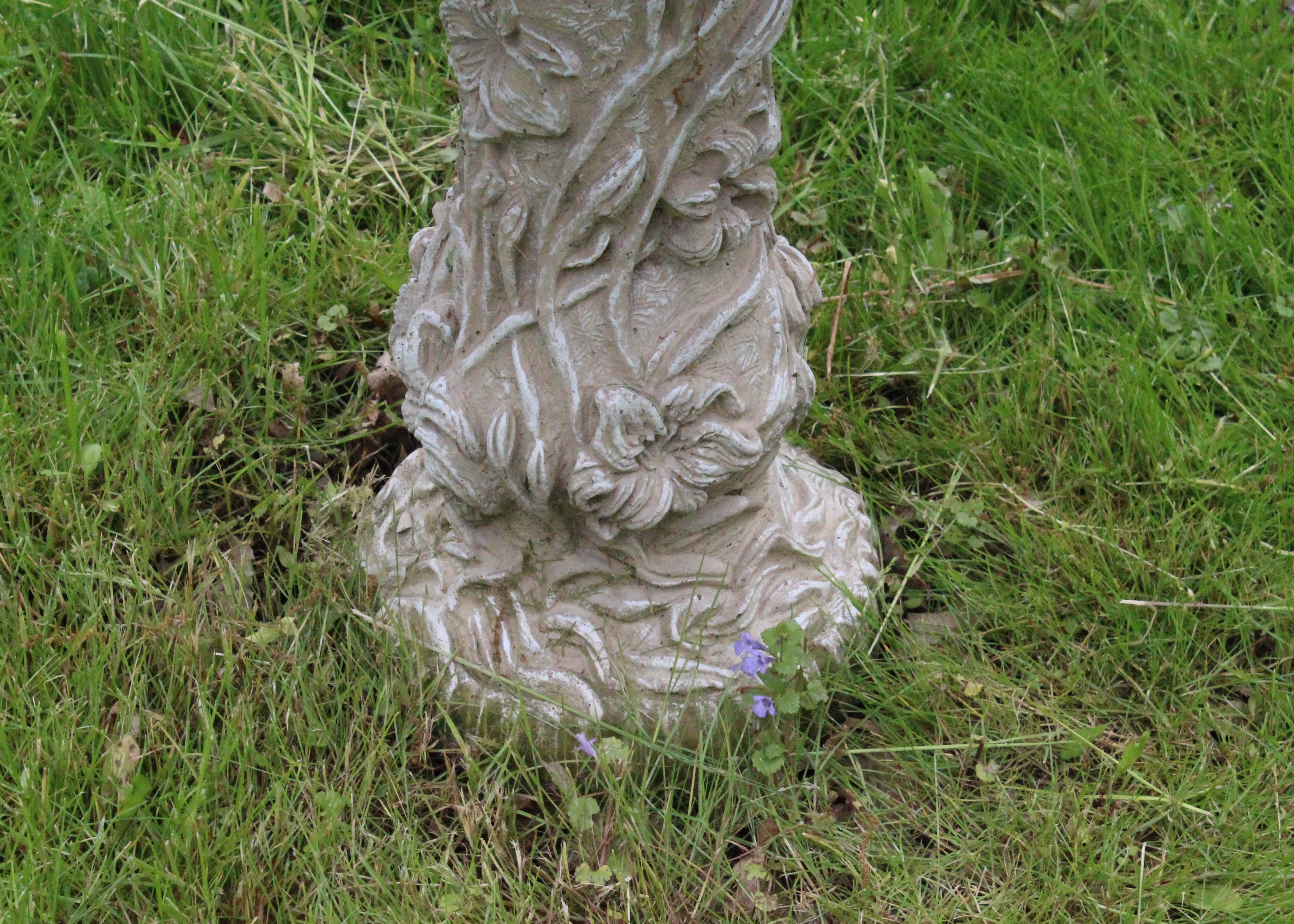 Concrete Garden Bird Bath