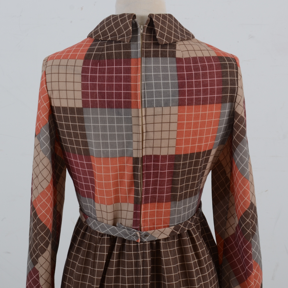 1960s Vintage Long Sleeved Dress