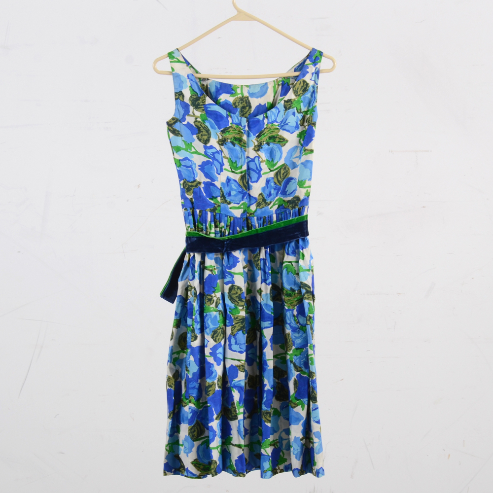 1950s Vintage Gidding's Silk Floral Print Sleeveless Dress