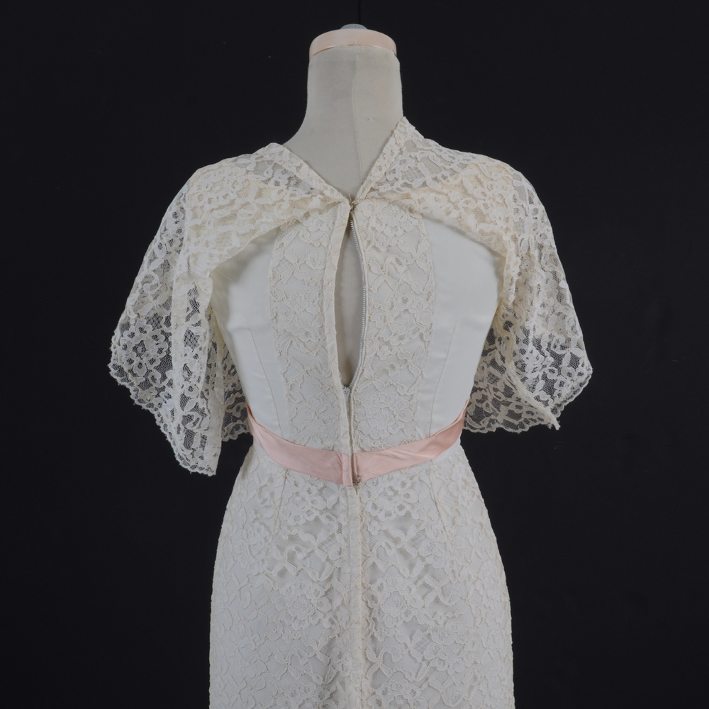 1960s Vintage Sleeveless Lace Formal Dress with Pink Satin Bow