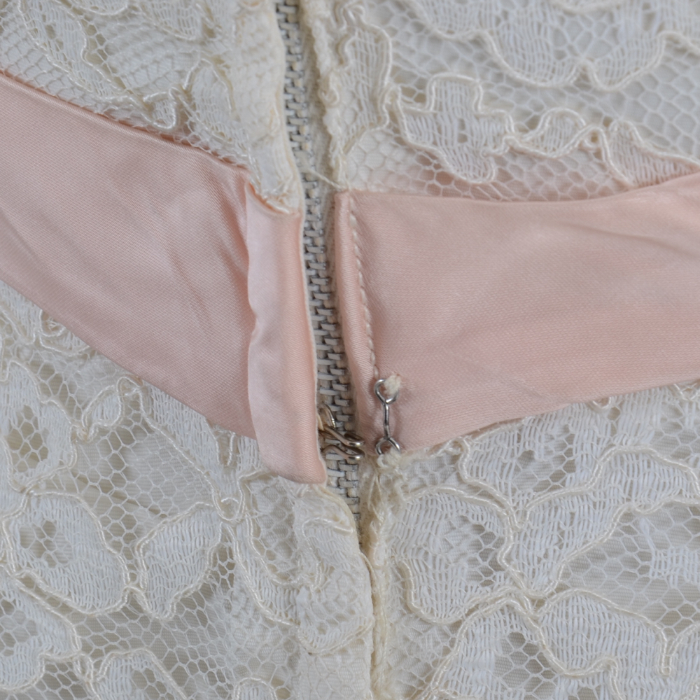 1960s Vintage Sleeveless Lace Formal Dress with Pink Satin Bow